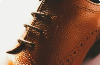 Imagem ilustrativa de Couros e Tecidos para conserto.